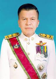 ว่าที่ นายวรยุทธ เนาวรัตน์